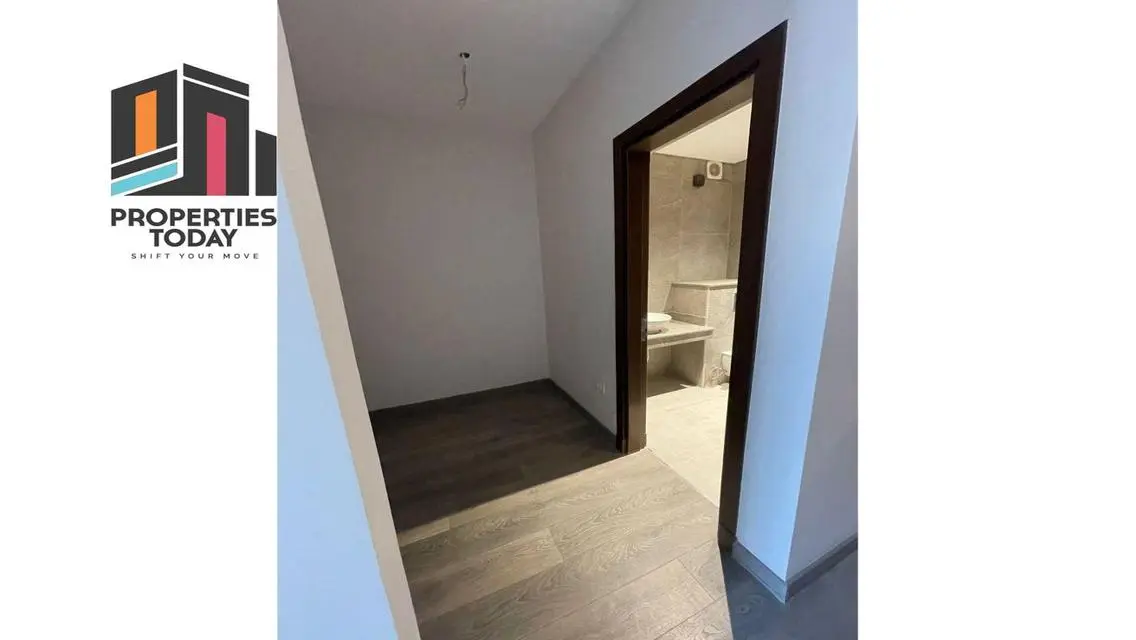 Luxury Apartment in TOWERS ZED Mall