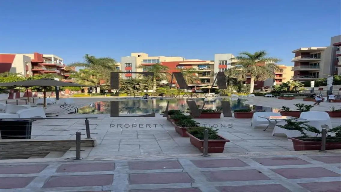 شقة فاخرة مع شرفة وحارس أمن