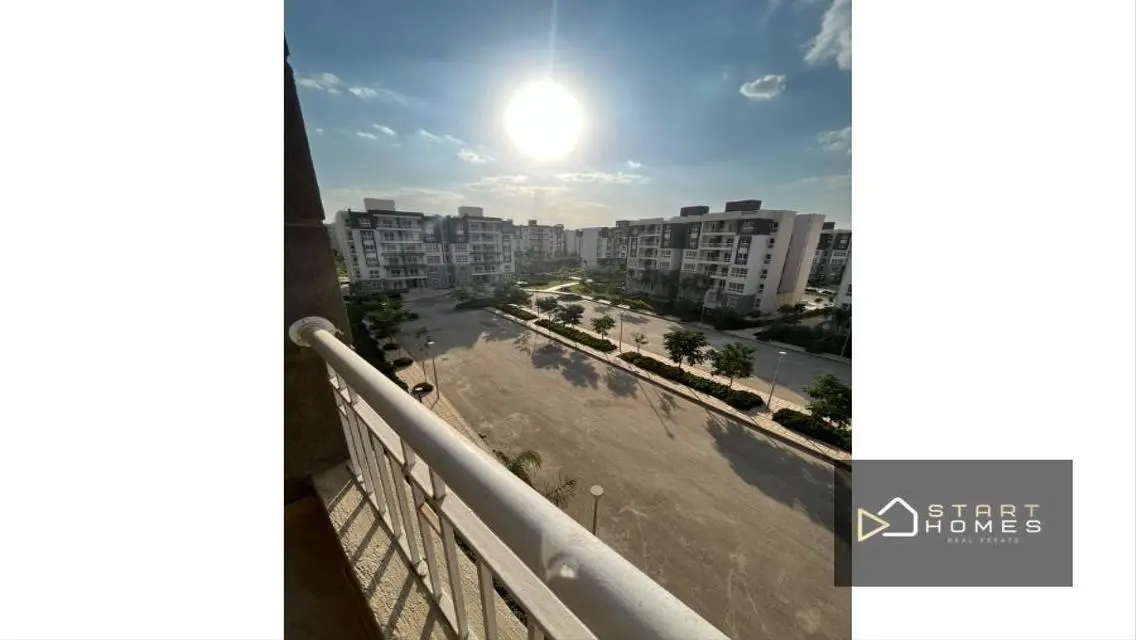 Luxurious Apartment for Sale in B12