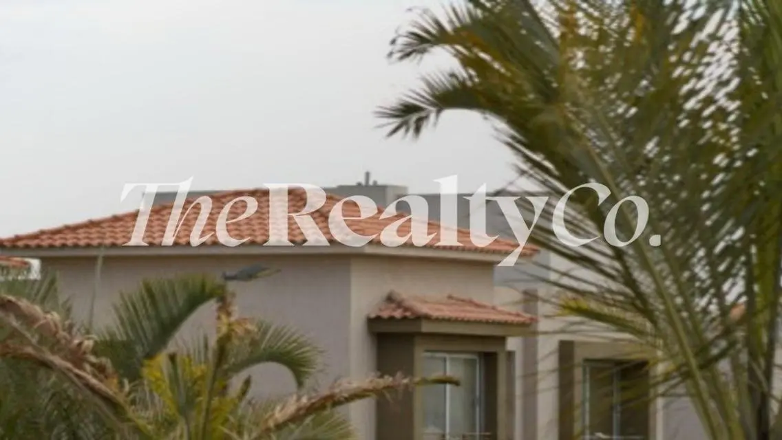 Luxury Stand-Alone Villa with Pool in Palm Hills