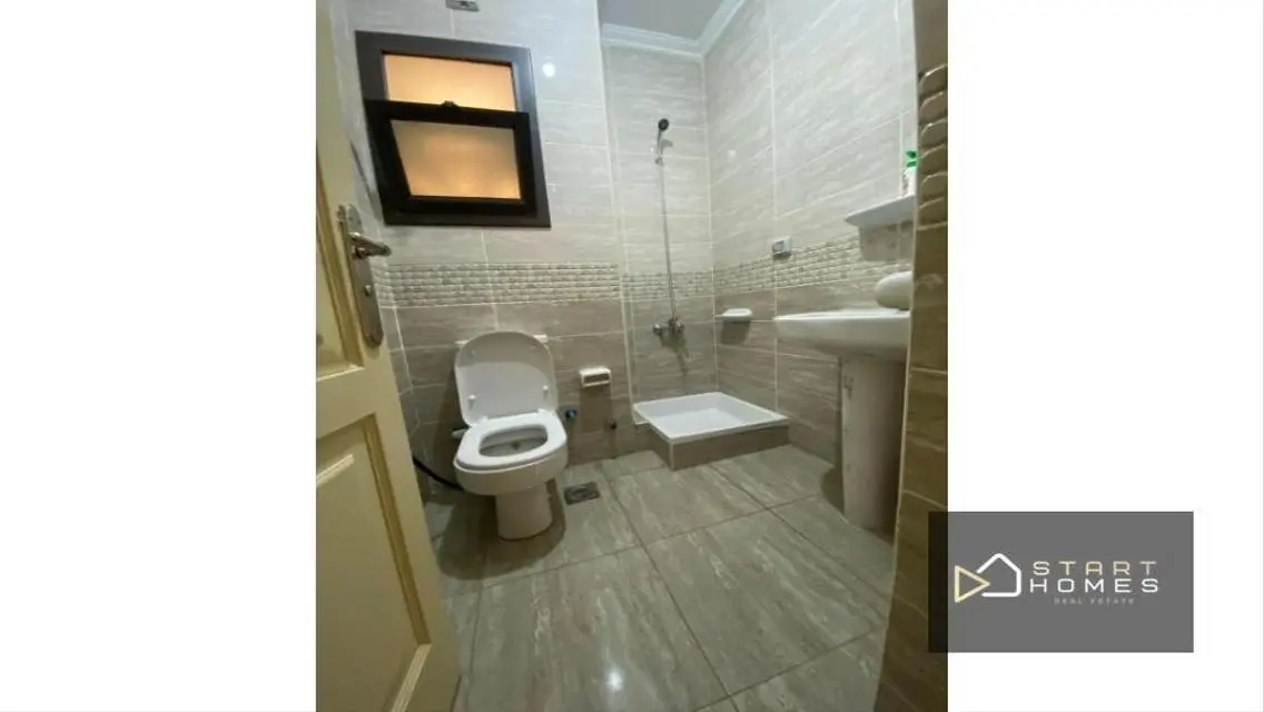 Luxury Apartment with 140 sqm in the Heart of the City
