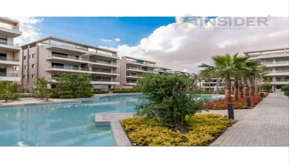 Luxury Apartment at Lake View Residence