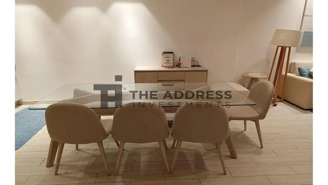 Luxurious Apartment in Amwaj with Premium Amenities