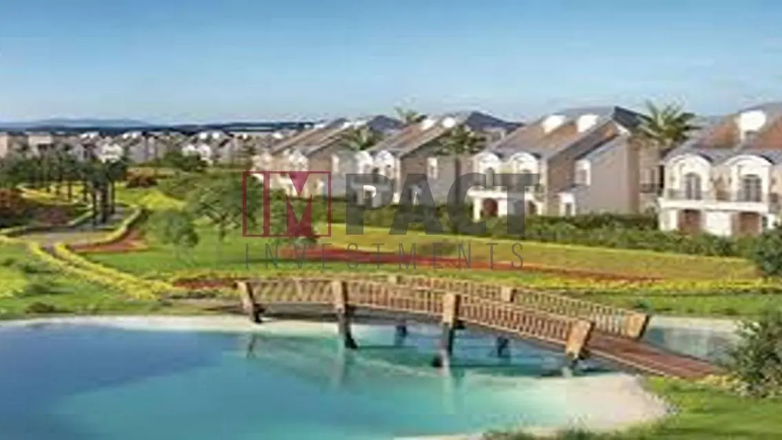 Luxury Villa with Private Garden and Balcony