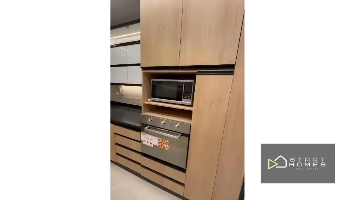 Office for Rent in Easthub, First Floor