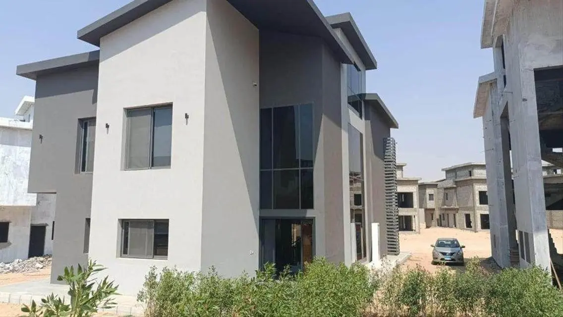 Luxury Villa for Sale with Private Garden and Pool