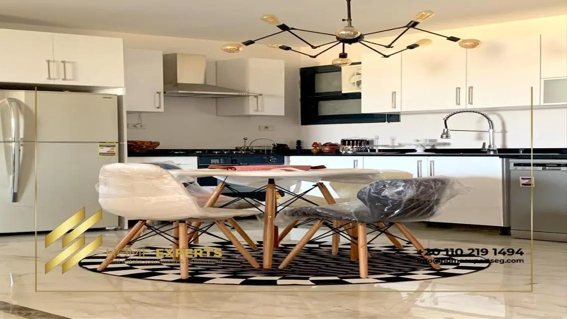 Stunning Apartment with Scenic View in Central Location