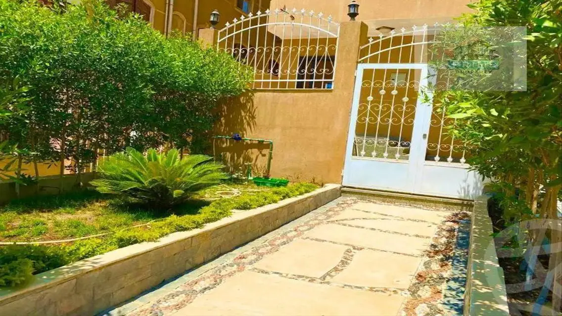 شقة فاخرة للإيجار بمساحة 135 متر