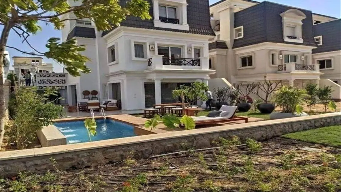 Luxury Villa with Private Pool and Garden