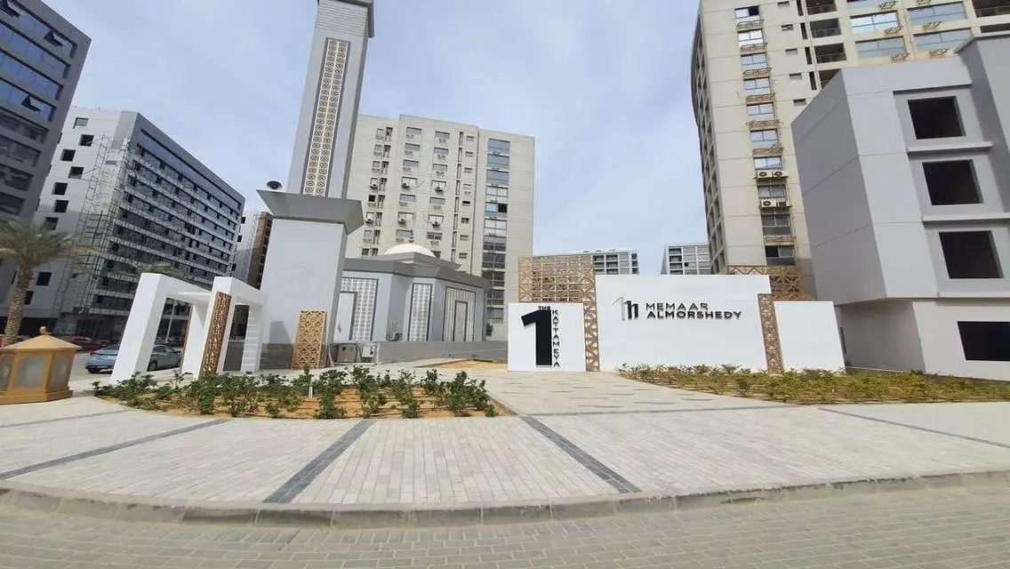 Luxury Apartment with Balcony and Stunning View