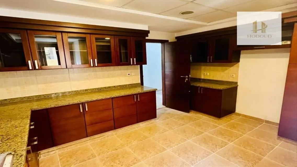 Luxury Apartment in Prime Location