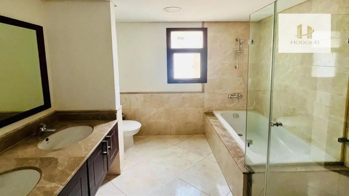 Luxury Apartment in Prime Location