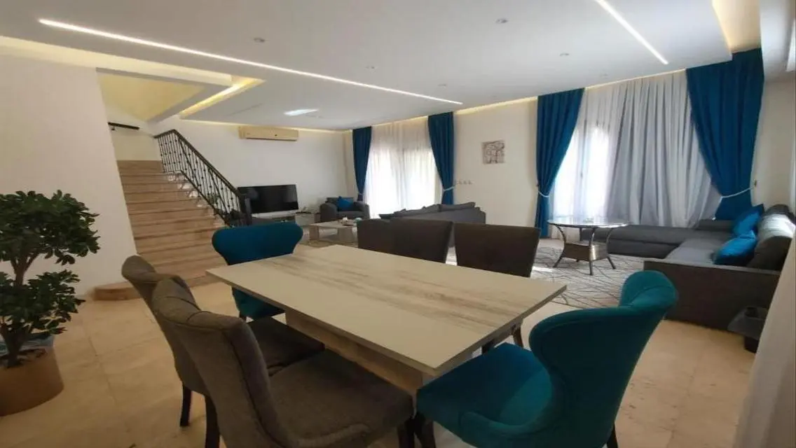 Luxury Villa for Sale in the Heart of the City