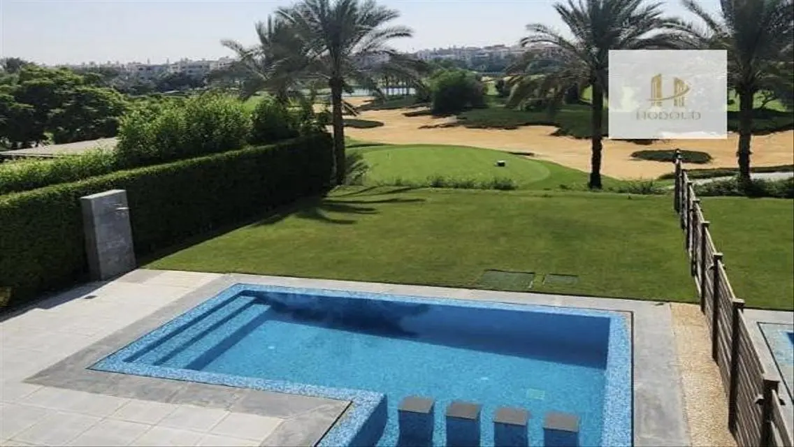 فيلا فاخرة للإيجار بسعر مميز