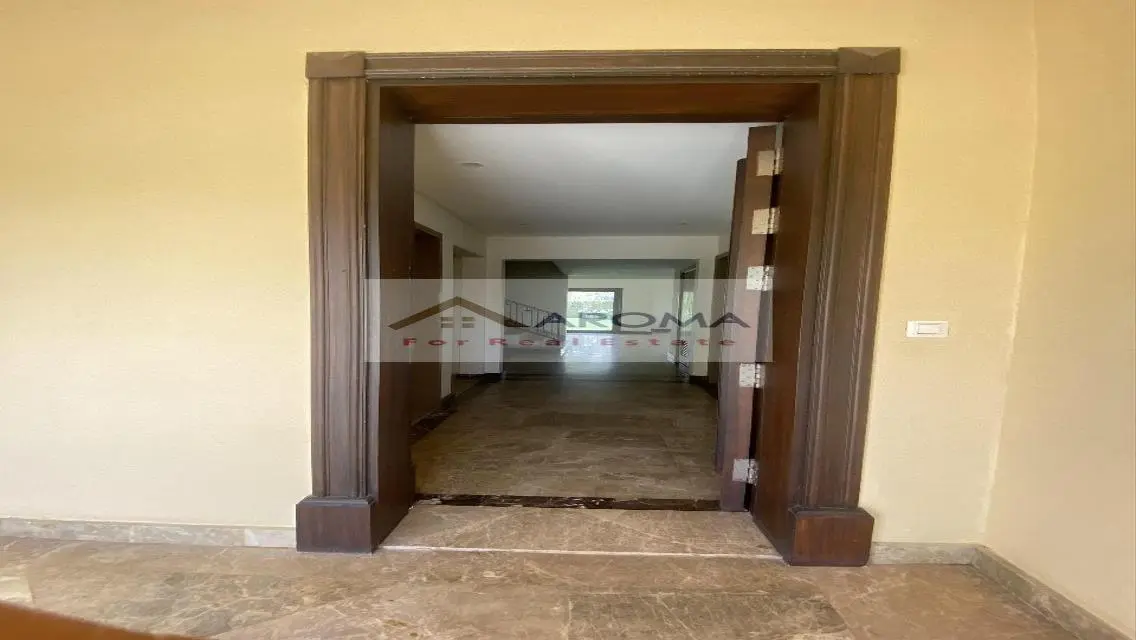 Luxury Apartment for Sale in the Heart of the City
