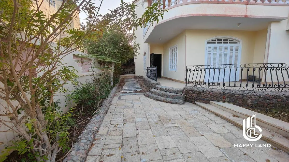 Premium Villa in Mubarak 7
