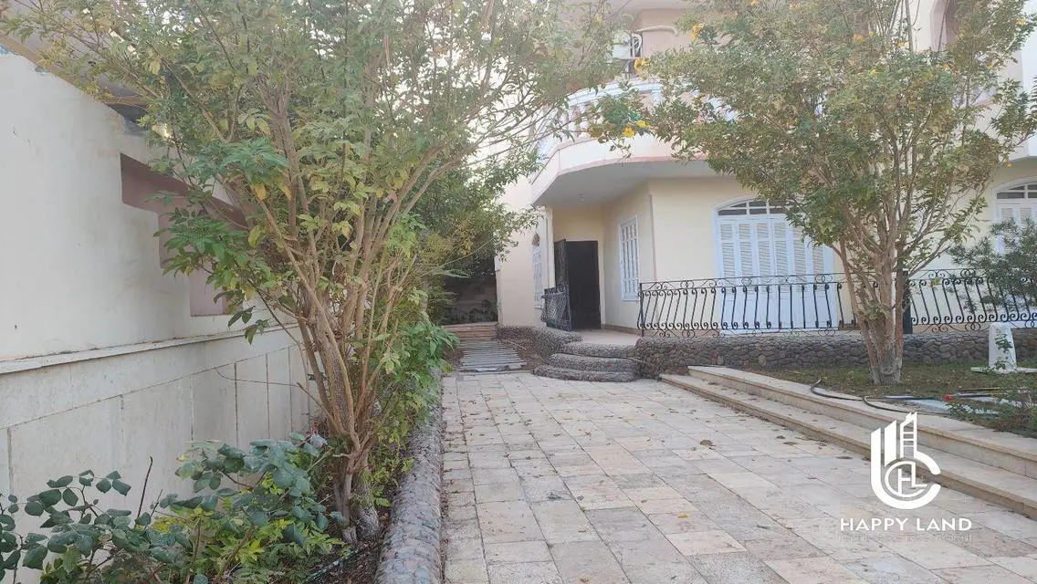 Premium Villa in Mubarak 7