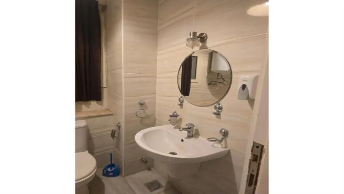 Luxury Apartment with Security Guard
