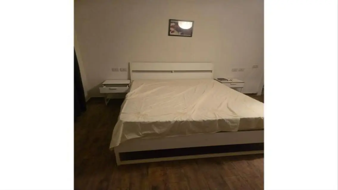 Luxury Apartment with Security Guard