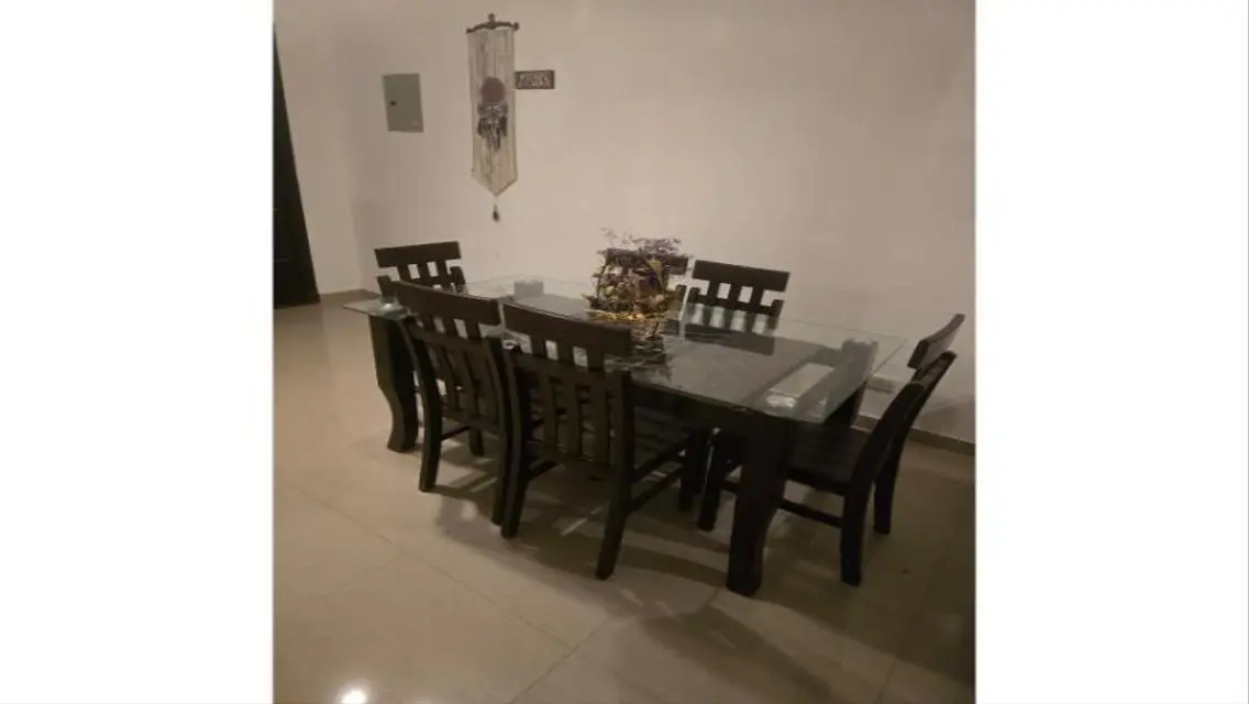 Luxury Apartment with Security Guard