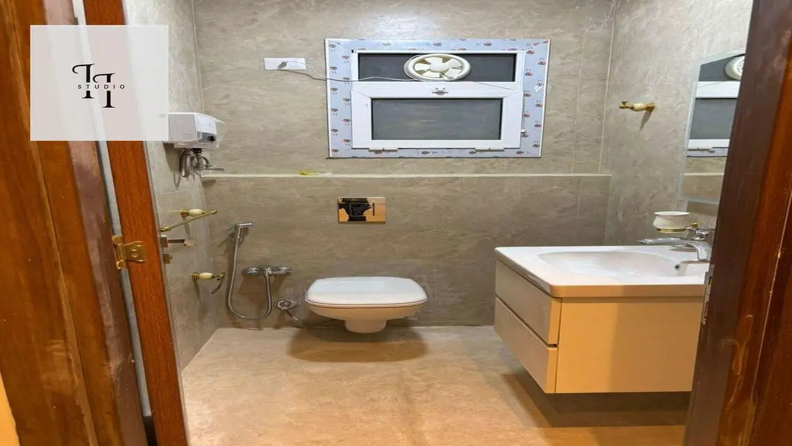 شقة رائعة للإيجار مع إطلالة مميزة ومرافق متكاملة