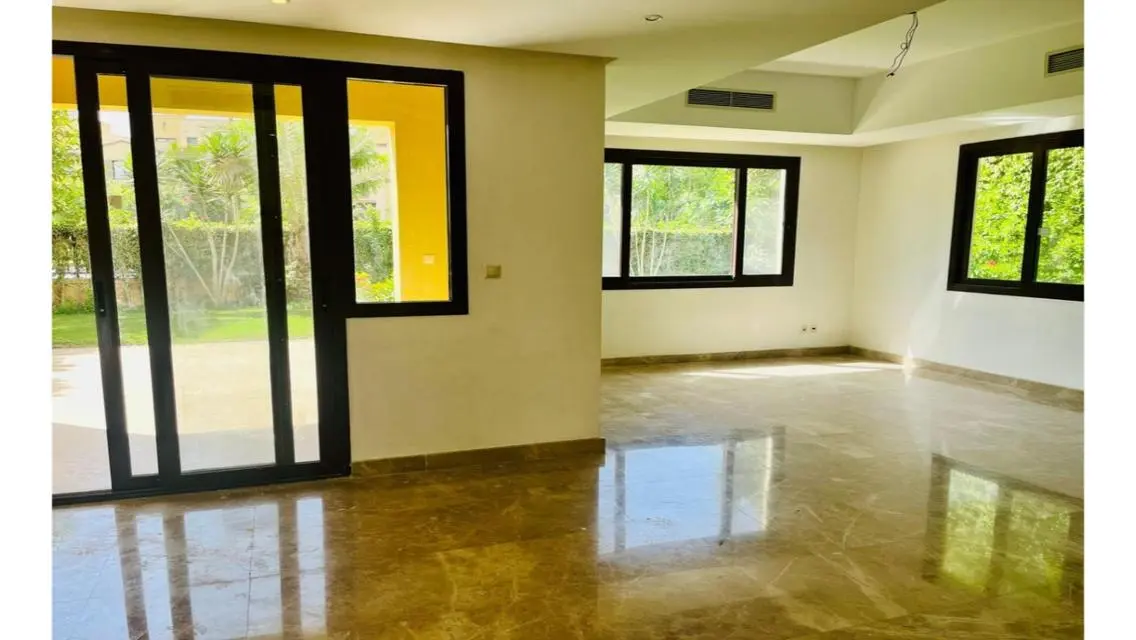 Luxurious Apartment in the Heart of the City