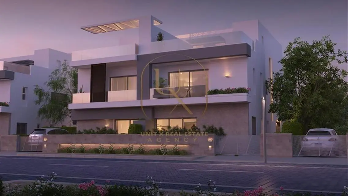 Luxury Villa for Sale with Private Pool in Premium Location