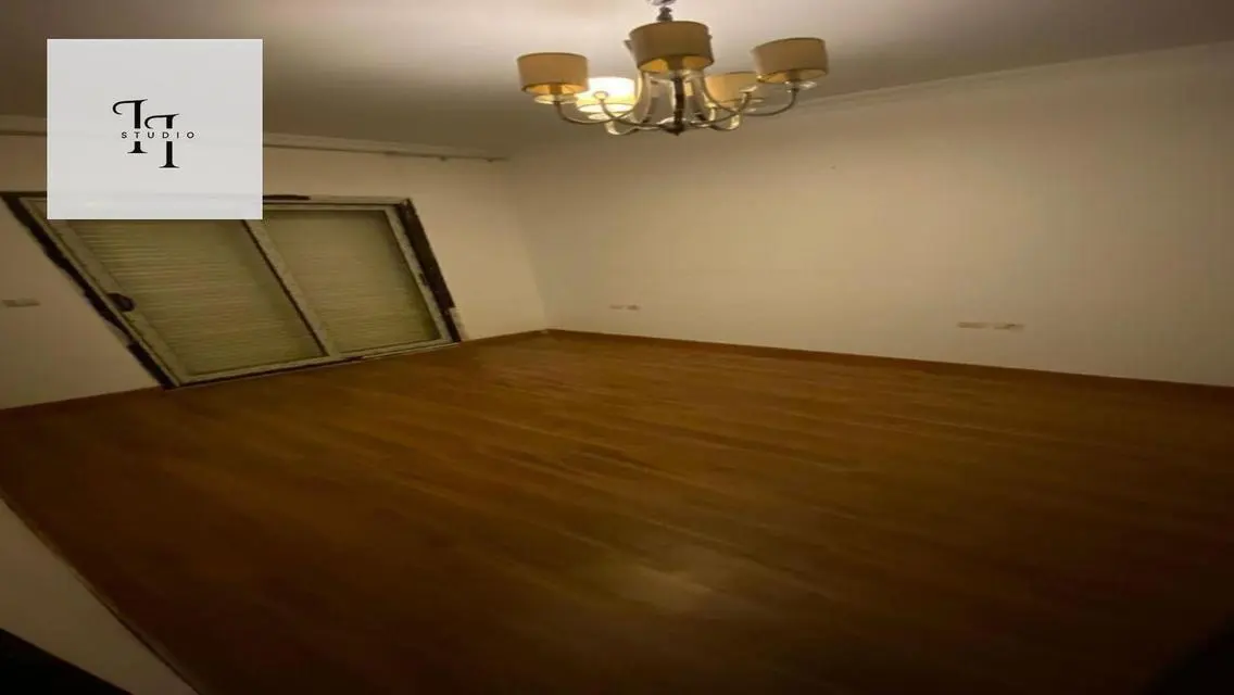 Stunning 3-Bedroom Apartment for Sale in AUC - 200 sqm