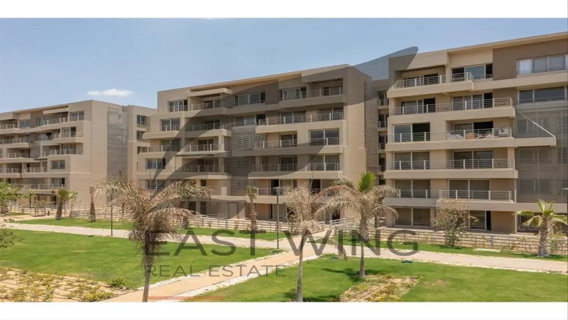 Luxury Apartment with Private Garden and Shared Pool
