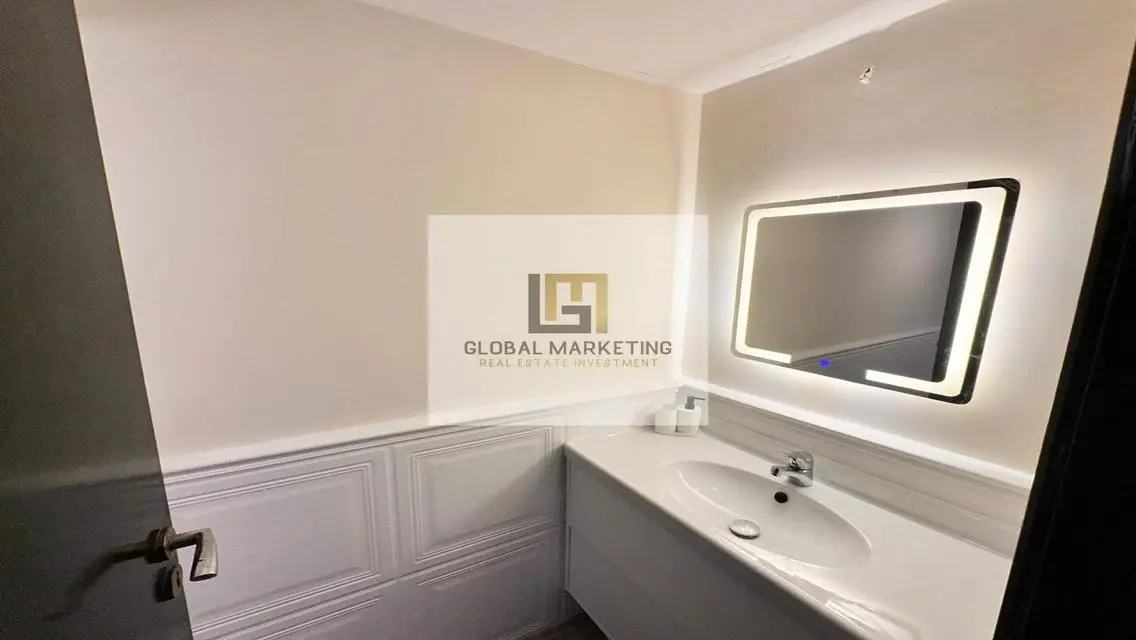 Luxury 4 Bedroom Home at an Attractive Price in Prime Location