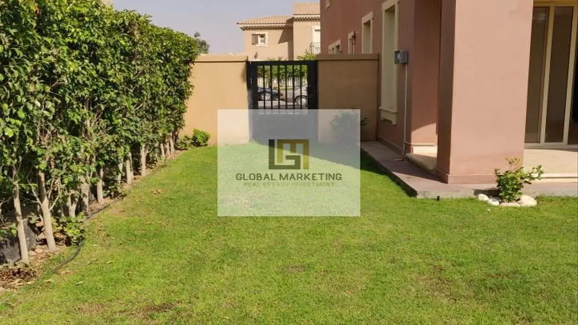 Luxury Apartment with 2500 meters in the Heart of the City