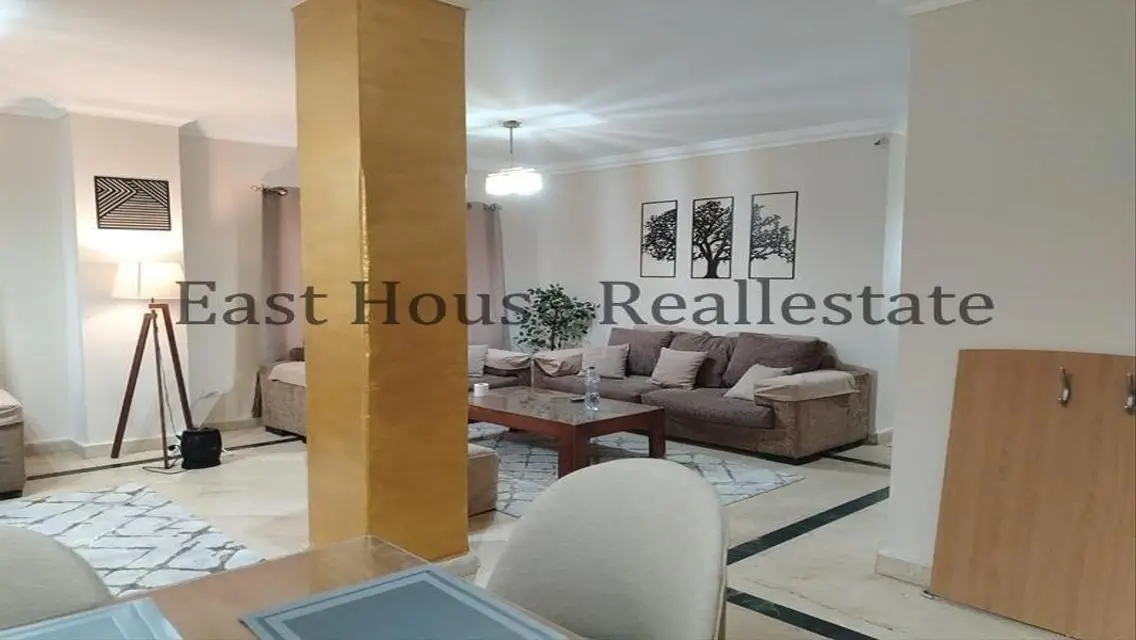 Luxurious Apartment for Rent with Spacious Living