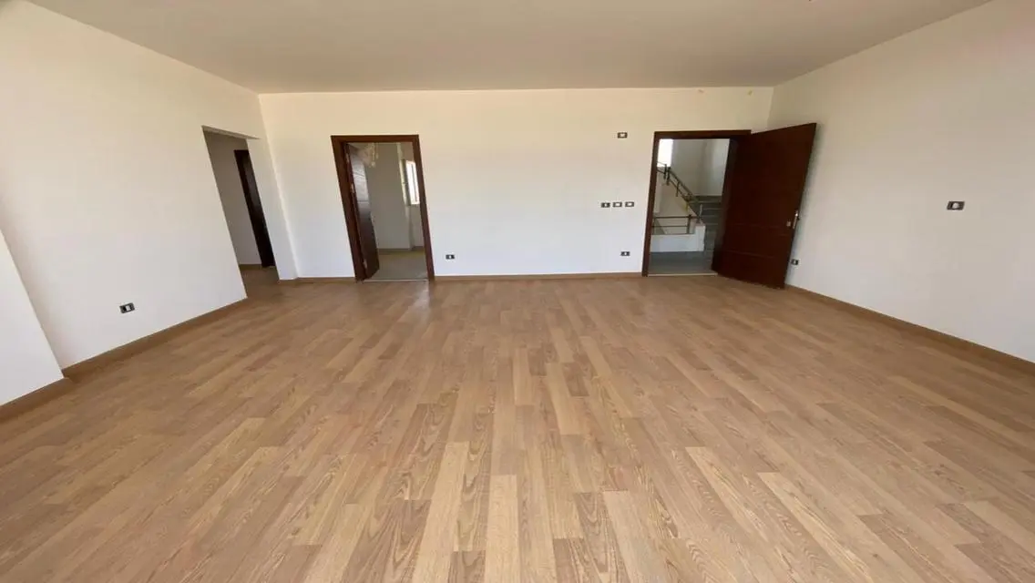 Luxurious 130 sqm Apartment in Kayan - 6 October