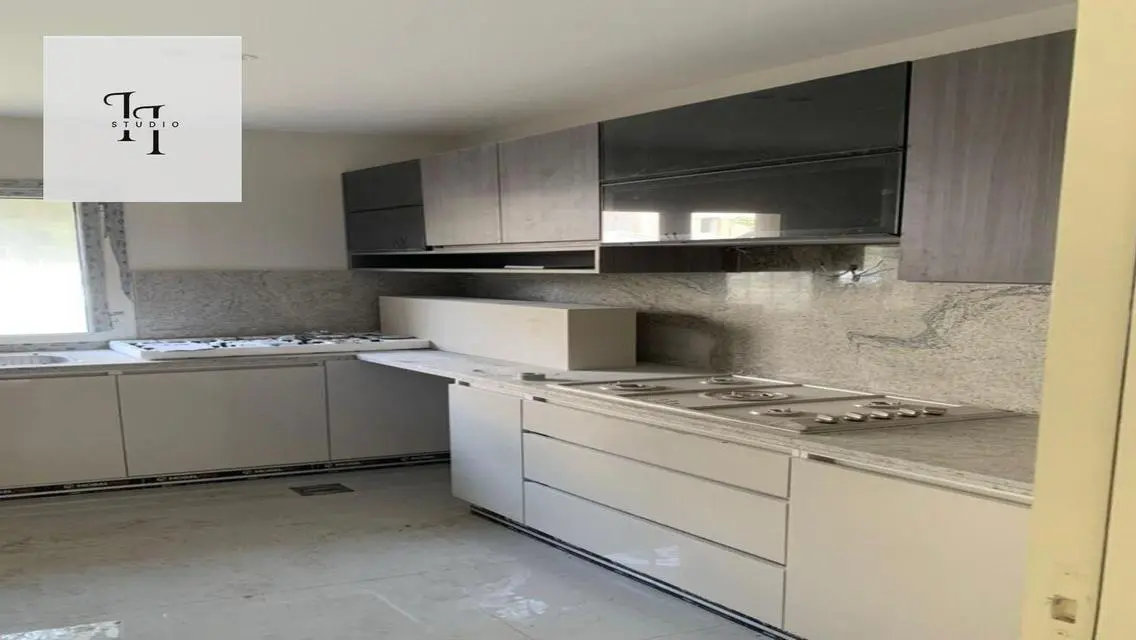 Luxurious Modern Home with All Amenities