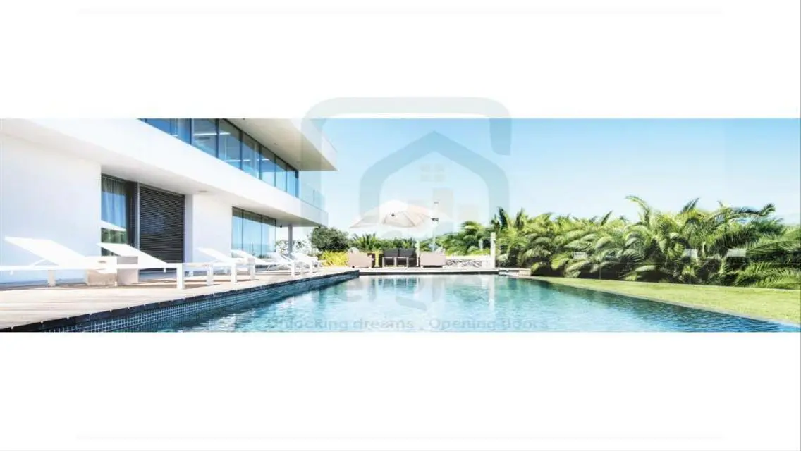 Luxury 10-Bedroom Villa with Private Garden and Pool