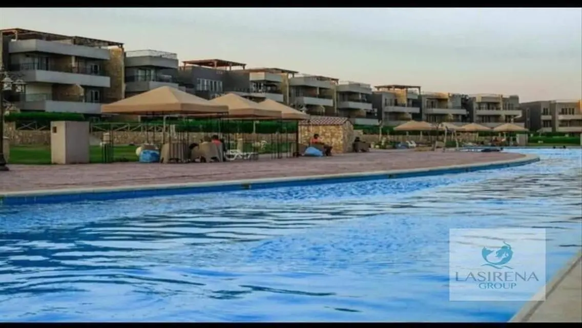 شقة فاخرة بإطلالة رائعة على البحيرات 