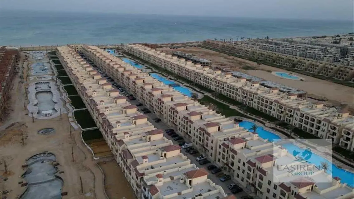 فيلا فاخرة للبيع في قلب الطبيعة