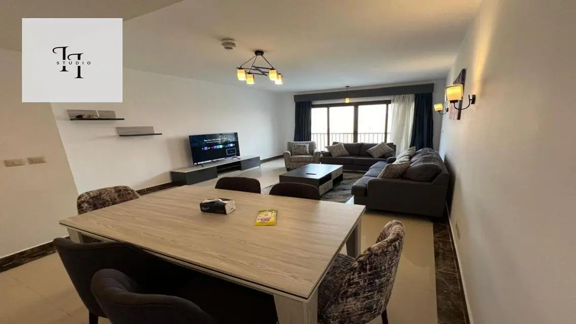 Modern Apartment in AUC with Stunning Views