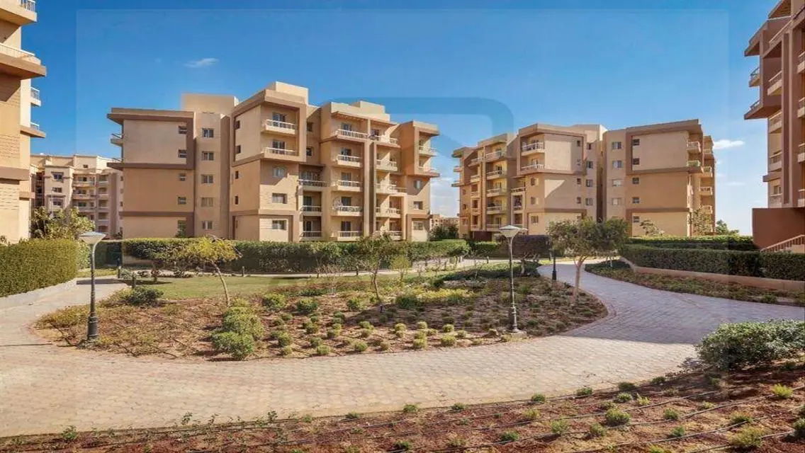 Luxury Villa for Sale in Ashgar City - 4 Bedrooms with Great Amenities