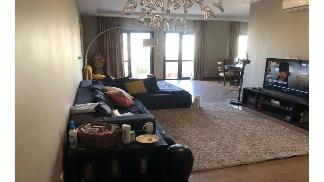 شقة فاخرة للبيع بسعر مغري