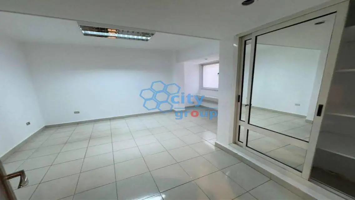Luxury Apartment in a Prime Location