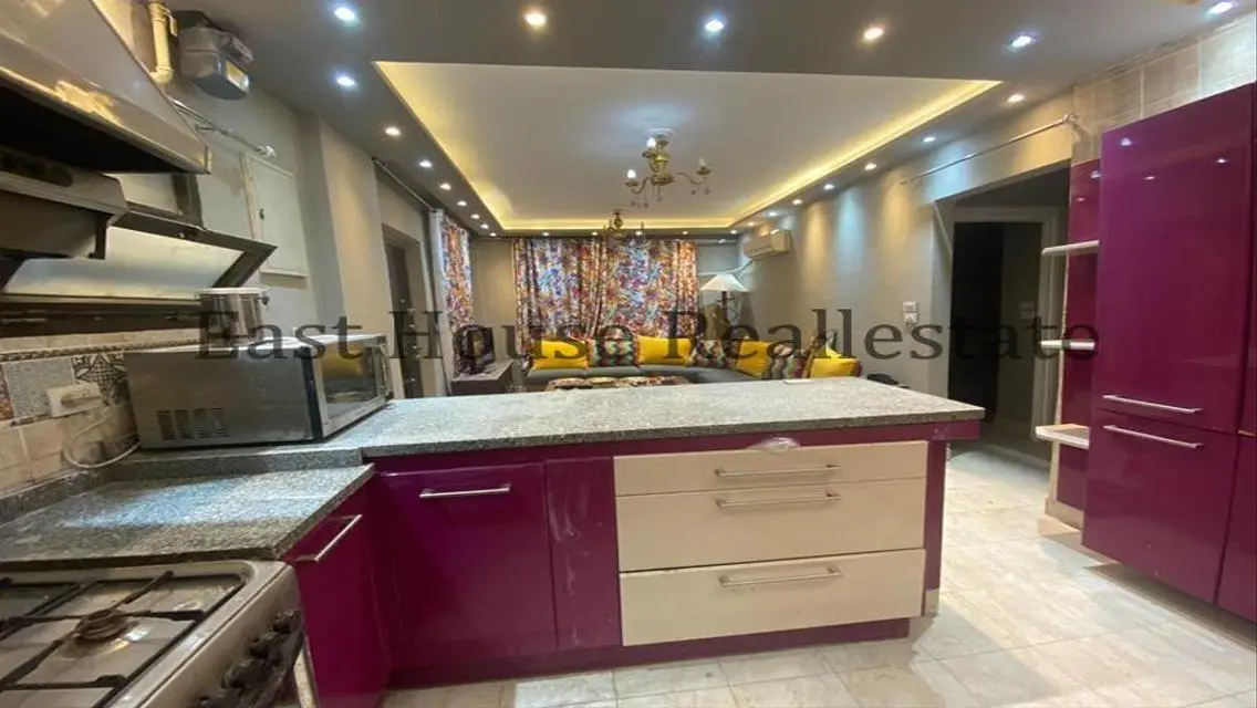 Luxury Apartment with Private Garden in a Prime Location