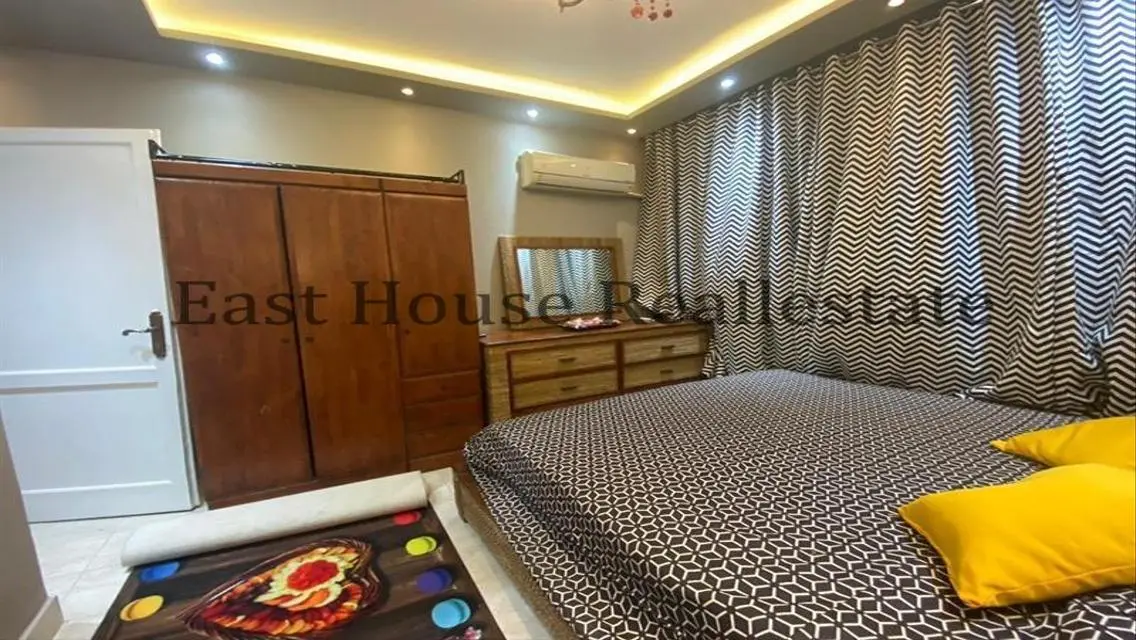 Luxury Apartment with Private Garden in a Prime Location