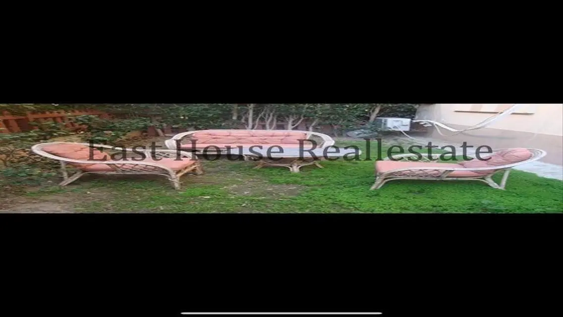 Luxury Apartment with Private Garden in a Prime Location