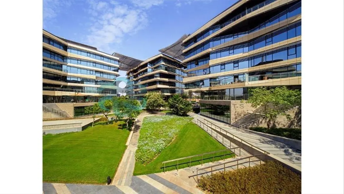 Luxurious Home for Sale in Beverly Hills 110