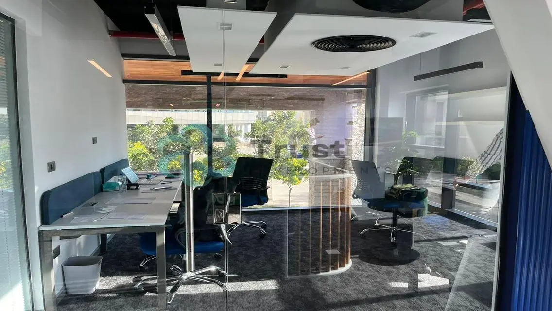 Luxurious Home for Sale in Beverly Hills 110