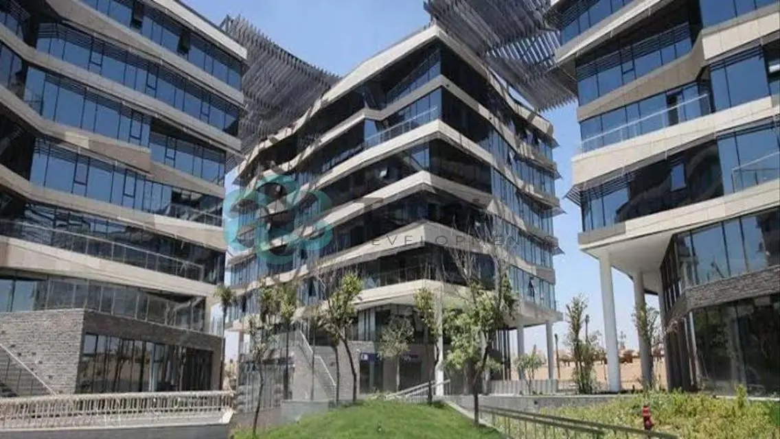 Luxurious Home for Sale in Beverly Hills 110