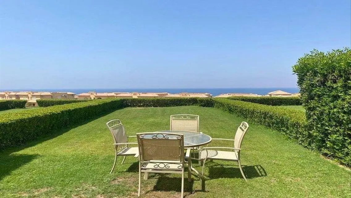 Tel El Ain Sokhna - Luxurious Apartment in Prime Location