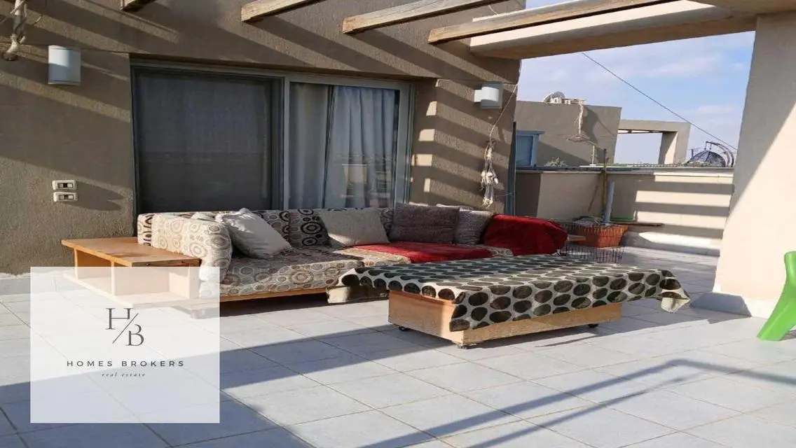 Luxury 3-Room Apartment for Rent with Scenic Views
