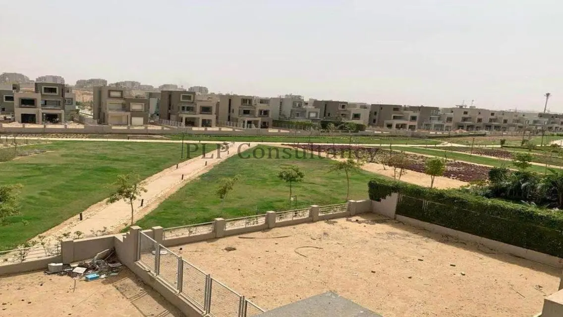 Luxury Villa for Sale in Prime Location